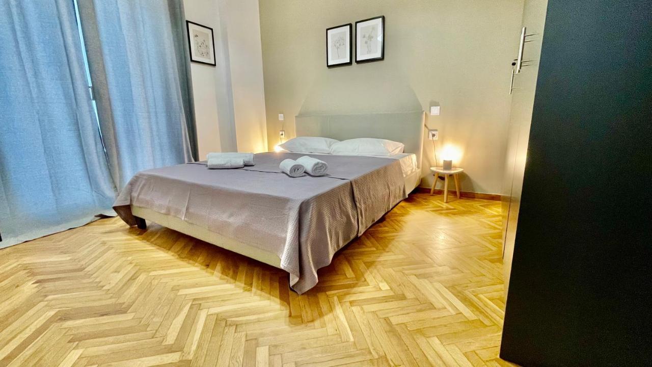 Gorgeous Renovated Apt. Close To Metro And Cultural Sites! Αθήνα Εξωτερικό φωτογραφία
